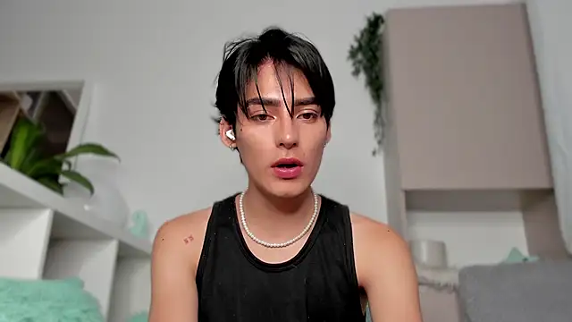 sebas rose online show from February 12, 12:05 am