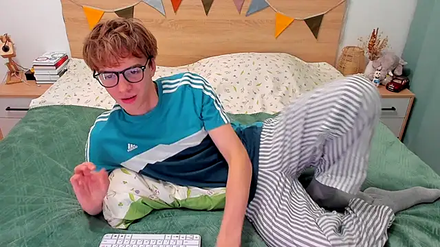 Fandi 777 online show from September 19, 4:18 pm