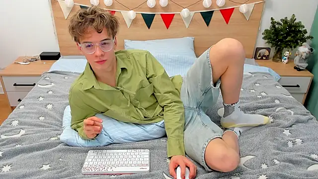 Fandi 777 online show from December 27, 9:28 am