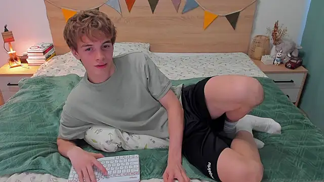 Fandi 777 online show from September 26, 3:10 pm