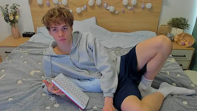 Fandi 777 online show from March 20, 10:10 am