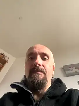 branleurbidu90 online show from December 16, 9:27 am