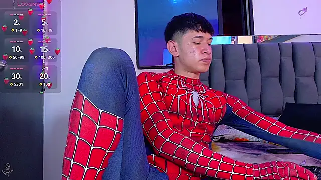 Mr daren  online show from September 12, 5:35 pm