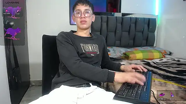 Mr daren  online show from January 24, 6:25 pm