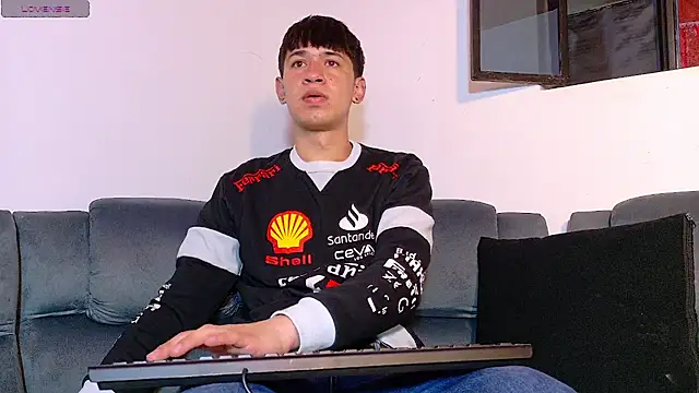 Mr daren  online show from October 7, 5:06 pm