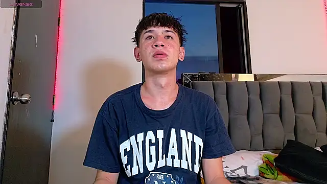 Mr daren  online show from September 27, 7:12 pm