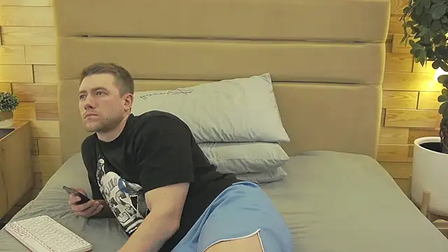 EthanPinkman online show from March 21, 8:19 am