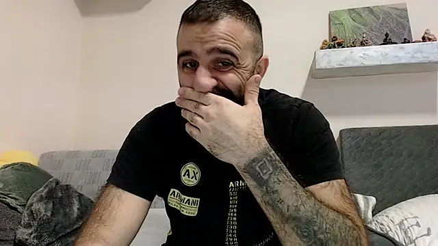 Snapshot of ivat80 chatting on January 22, 5:48 am ivat80 online show from January 22, 5:48 am