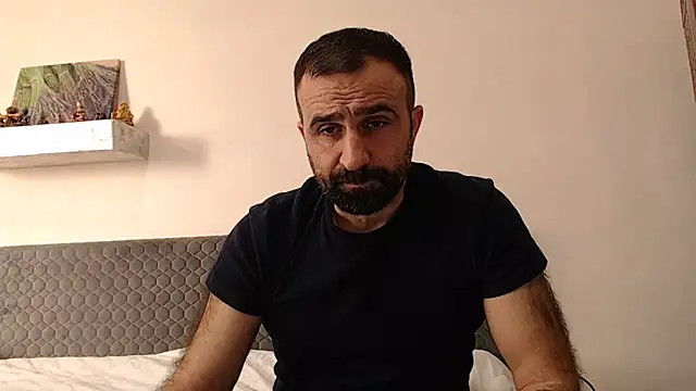 Snapshot of ivat80 chatting on February 5, 1:44 pm ivat80 online show from February 5, 1:44 pm