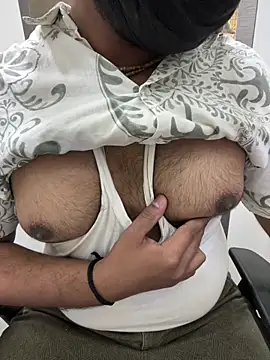 dick69lil online show from May 15, 6:54 am