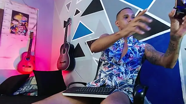 MagnusFrost online show from December 20, 6:53 am