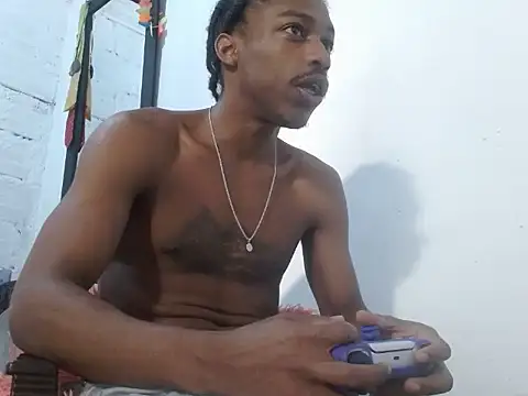 Larry-n-clouds online show from February 28, 6:40 pm