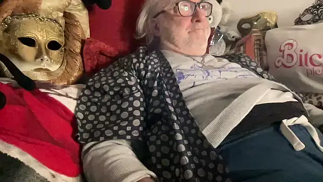 EroticVenetian online show from January 8, 7:35 am