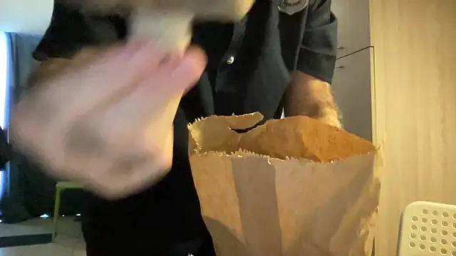 EroticVenetian online show from February 12, 8:49 am