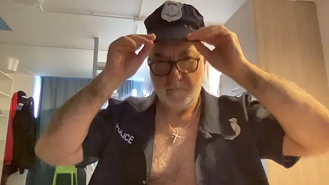 EroticVenetian online show from February 23, 6:55 am