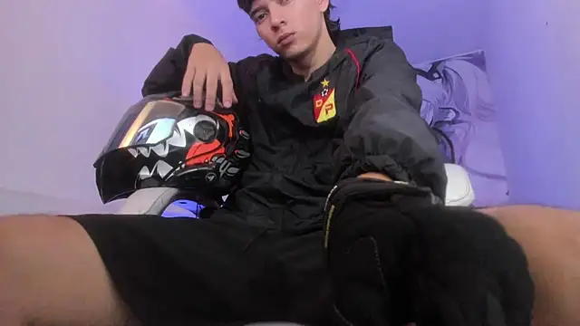 FrannBoy online show from February 3, 3:15 am