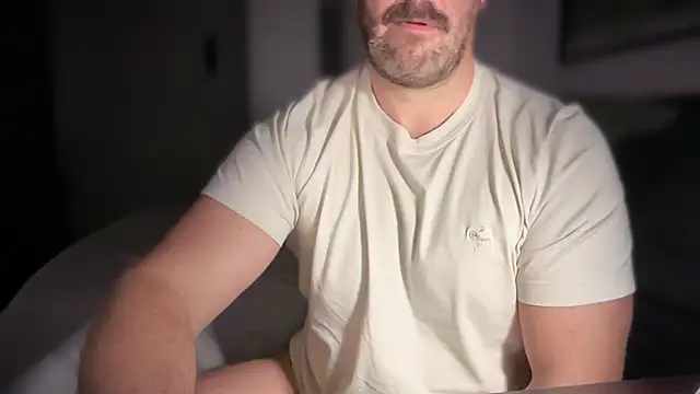 Mr Beef online show from November 18, 8:45 pm