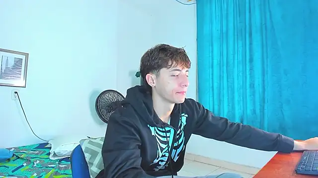 AlessandroDybala online show from April 11, 12:31 pm