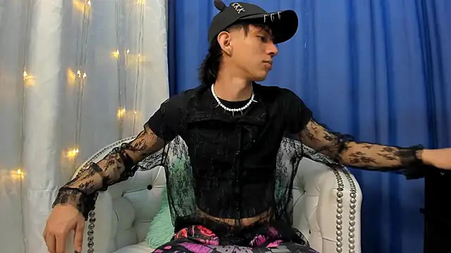 Snapshot of JeanRam18 chatting on March 16, 11:27 am JeanRam18 online show from March 16, 11:27 am