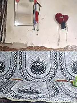 BadBoySmoker7070 online show from October 25, 5:47 pm