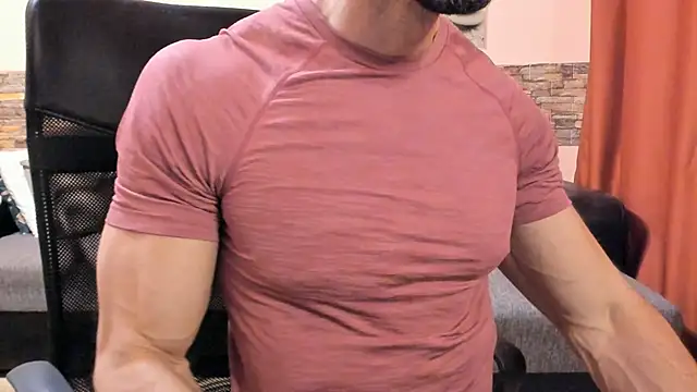 HotHunkTrainer online show from January 14, 10:42 am