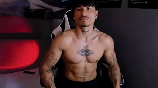 Thomas Fit1 online show from April 20, 7:38 pm