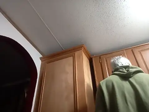 Xoc8  online show from February 16, 5:11 pm