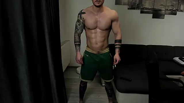 Richarddarell1 online show from February 6, 7:38 am