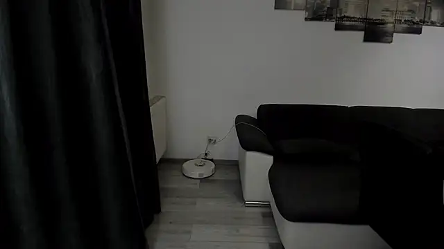 Richarddarell1 online show from January 8, 6:51 am