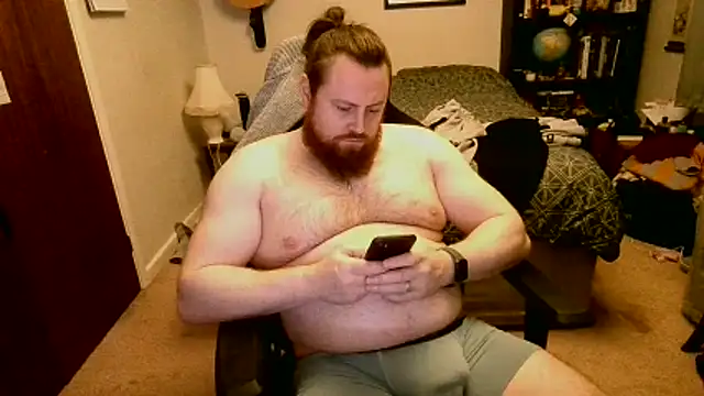 Hairy Guy30 online show from March 20, 10:13 pm
