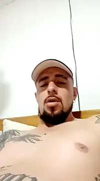 Snapshot of fire_menxxx001 chatting on February 5, 3:31 pm fire menxxx001 online show from February 5, 3:31 pm