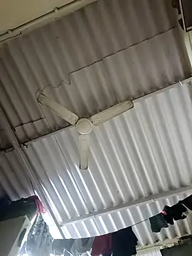 saggy1218 online show from April 15, 6:30 pm