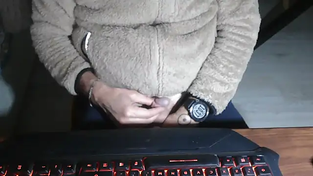 Adri gard online show from November 25, 9:39 pm