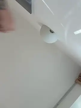 michifolli92 online show from November 10, 1:27 pm