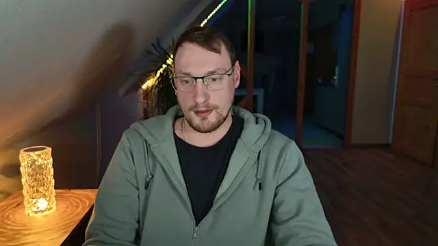 Relsxboy online show from February 27, 5:15 pm