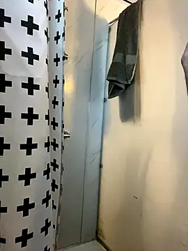 Snapshot of Sweetpasses chatting on October 10, 10:46 pm Sweetpasses online show from October 10, 10:46 pm