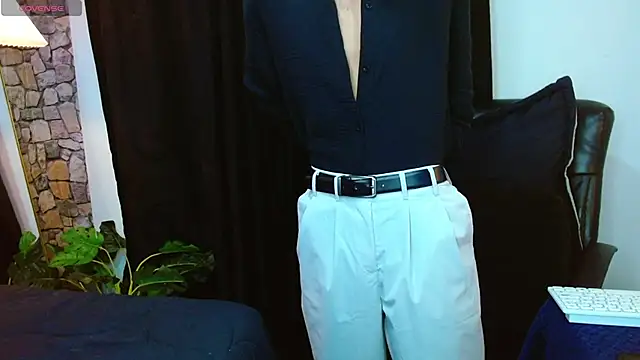 Bastiaan 28 online show from April 16, 9:04 pm