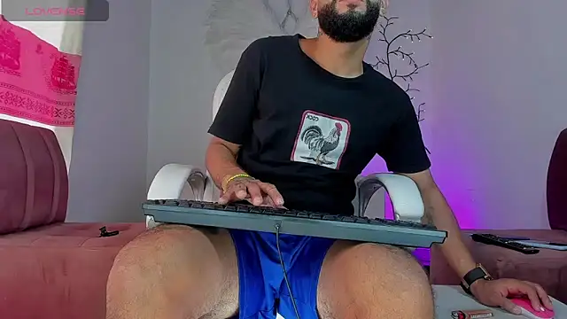 estiben 05 online show from January 18, 4:31 pm