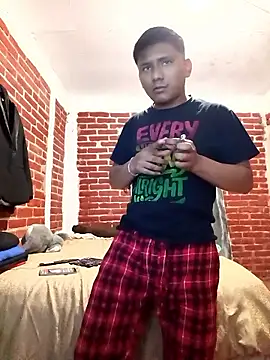 Cris ale1218 online show from January 13, 4:28 am