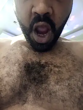 Snapshot of ListedLoin chatting on March 5, 9:16 am ListedLoin online show from March 5, 9:16 am