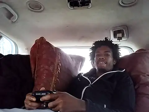 SlimeCrownzOut5 online show from February 20, 7:26 pm