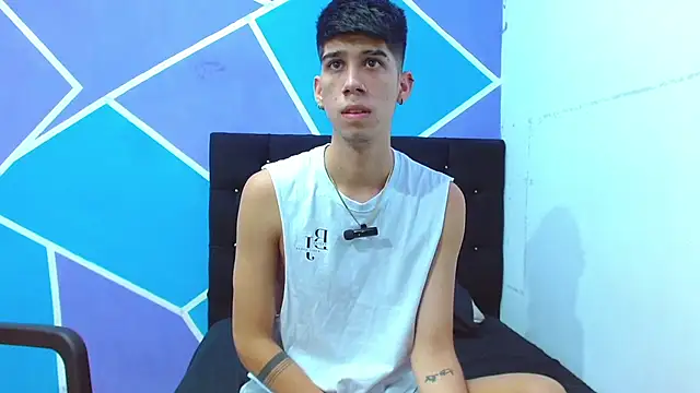 jhony-sex online show from December 6, 6:15 am