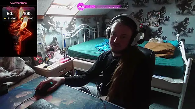 nicolasdumand21 online show from March 20, 11:58 am