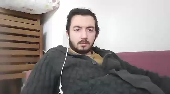 laynufff online show from February 22, 9:01 am