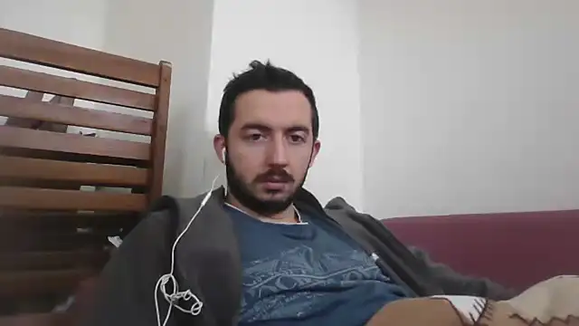 laynufff online show from December 7, 10:23 am