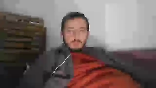 laynufff online show from December 15, 8:25 pm