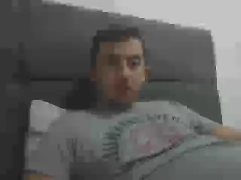 laynufff online show from October 15, 6:48 pm