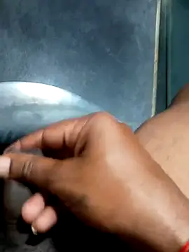 Snapshot of SexyMama_boy chatting on March 19, 5:39 pm SexyMama boy online show from March 19, 5:39 pm