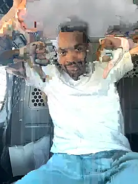 1BeautyN1Beast online show from November 4, 7:37 pm