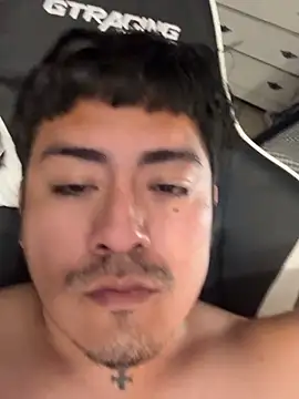 Luisrtrrr online show from March 9, 3:33 am